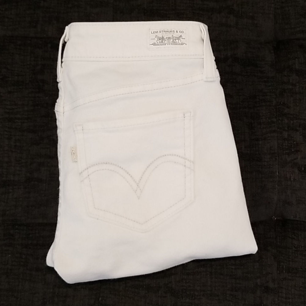 White jeans